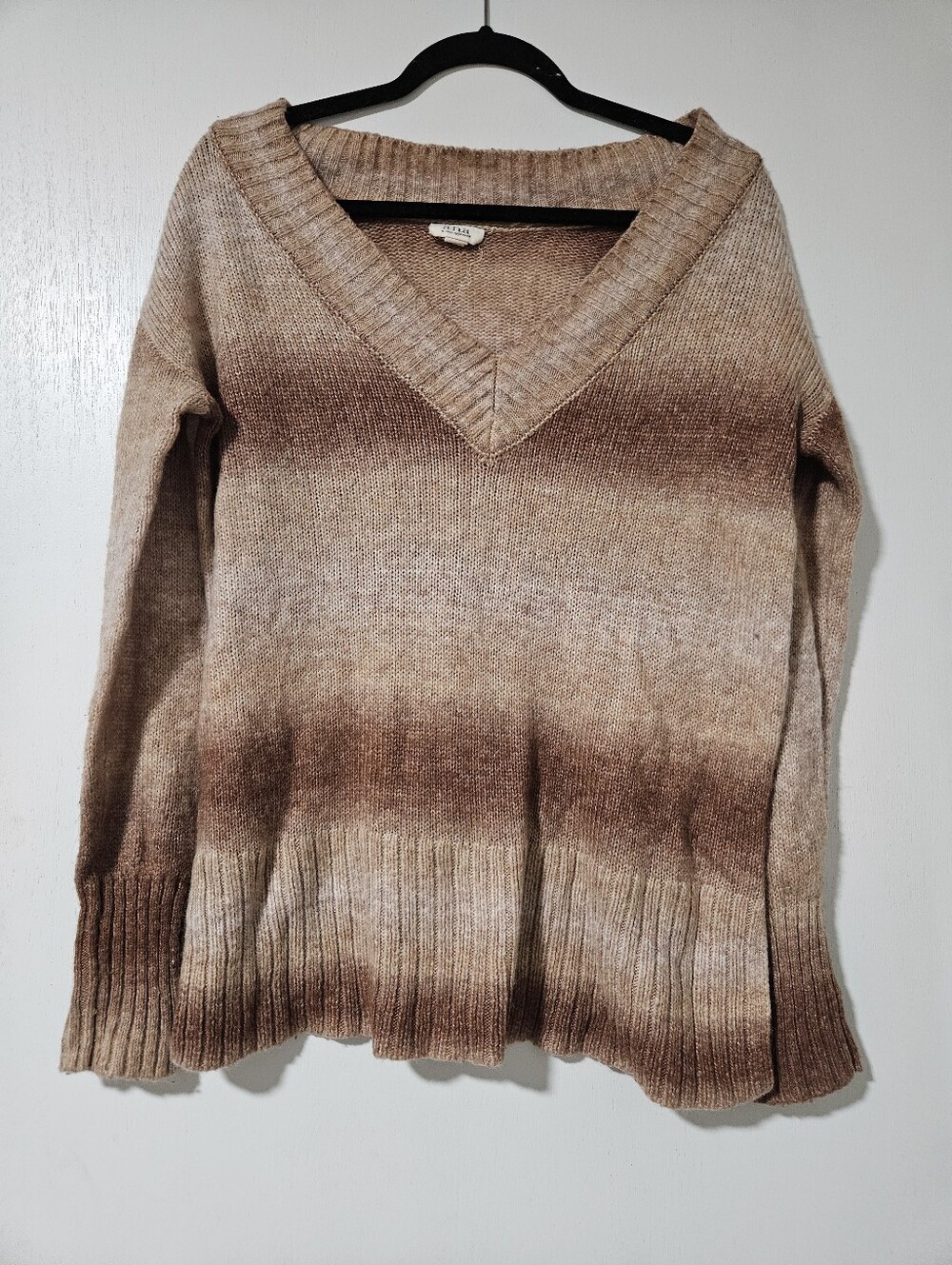 ANA A New Approach Brown Ombre V-Neck Knit Sweater Size Medium